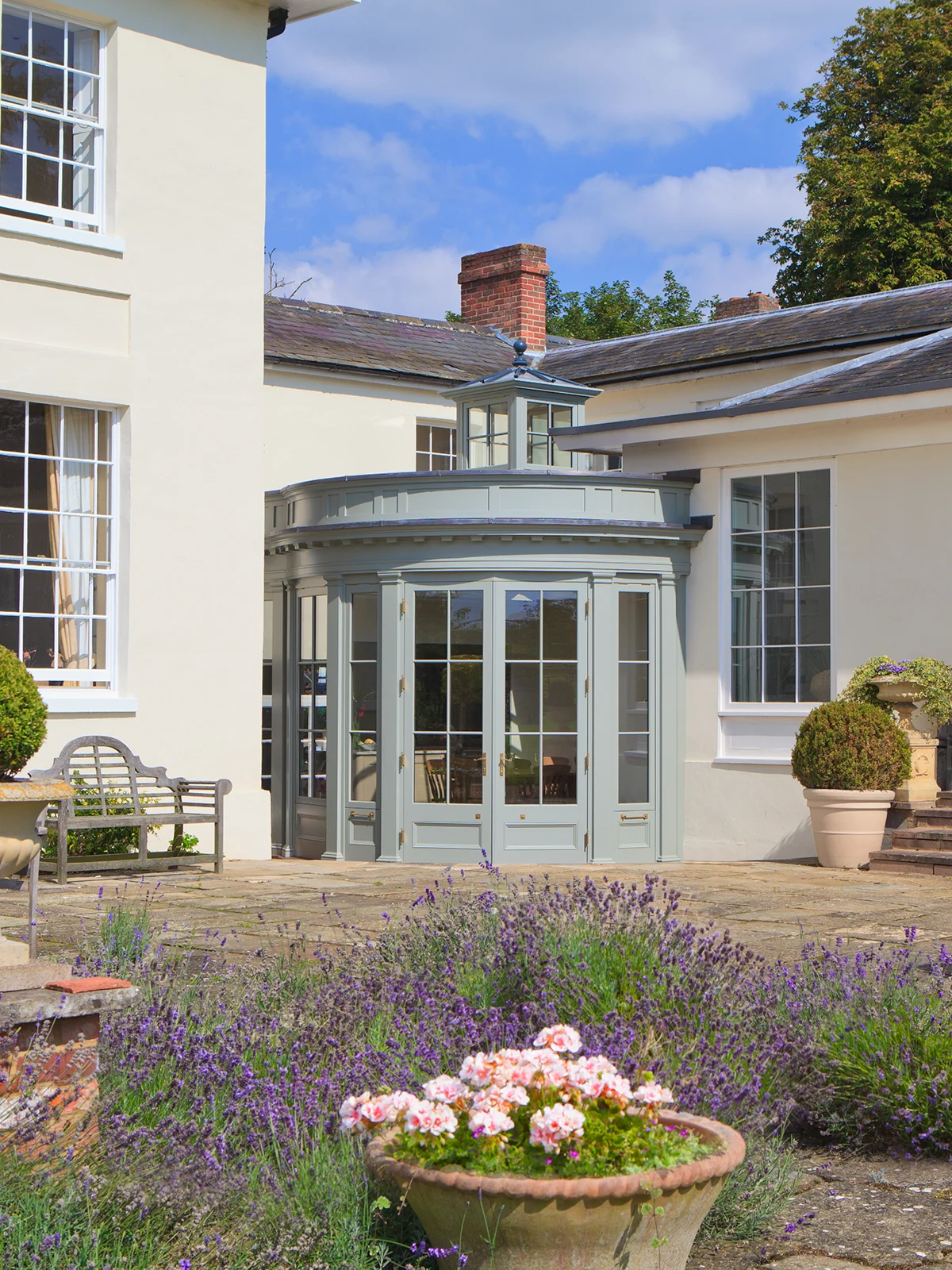 Close up of curved orangery