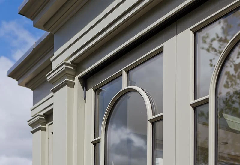 Curved Georgian door detail