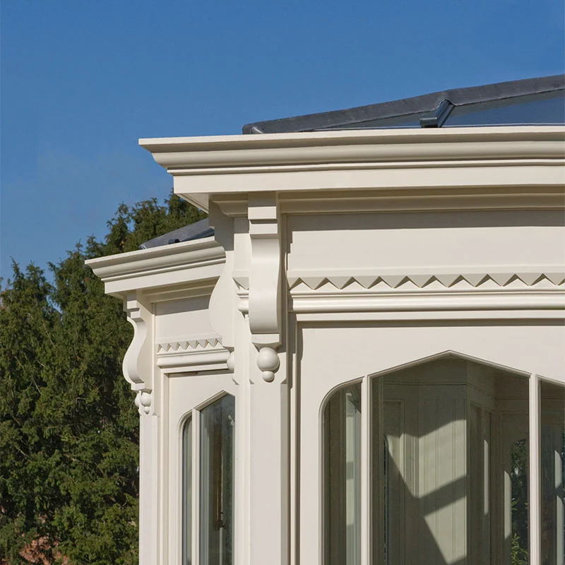 Decorative corbel columns