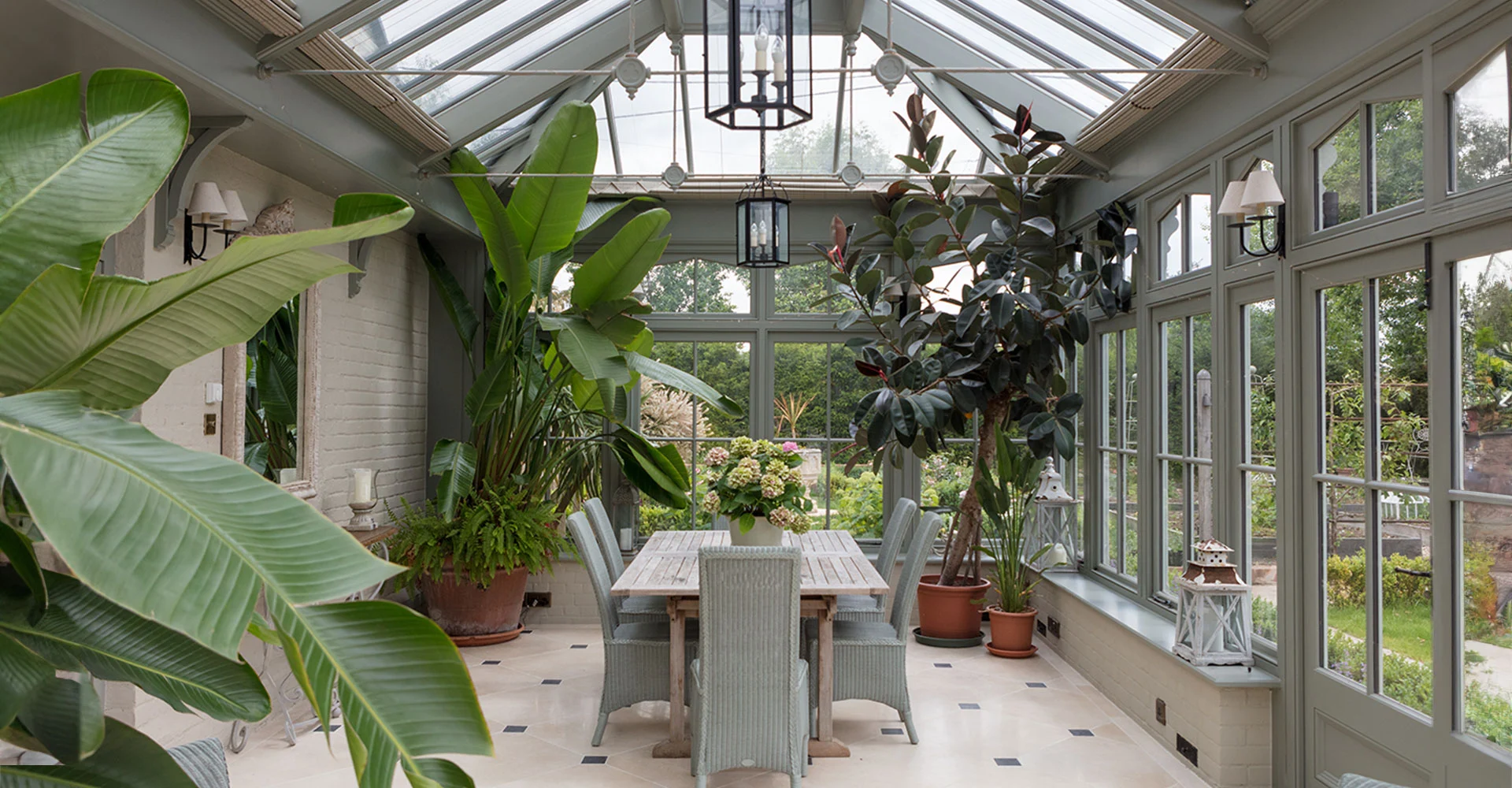 Dining room orangery full of plants