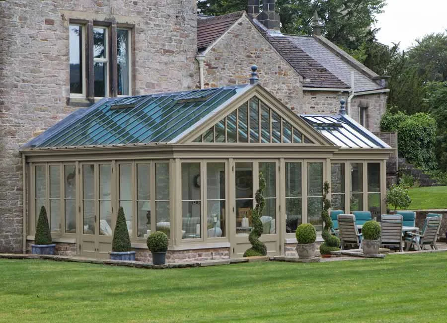 Example of a glazed roof conservatory