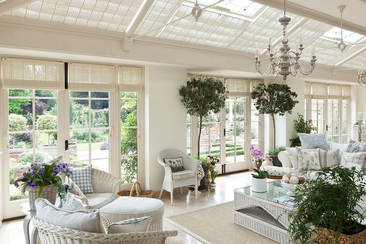 Multifunctional conservatory room