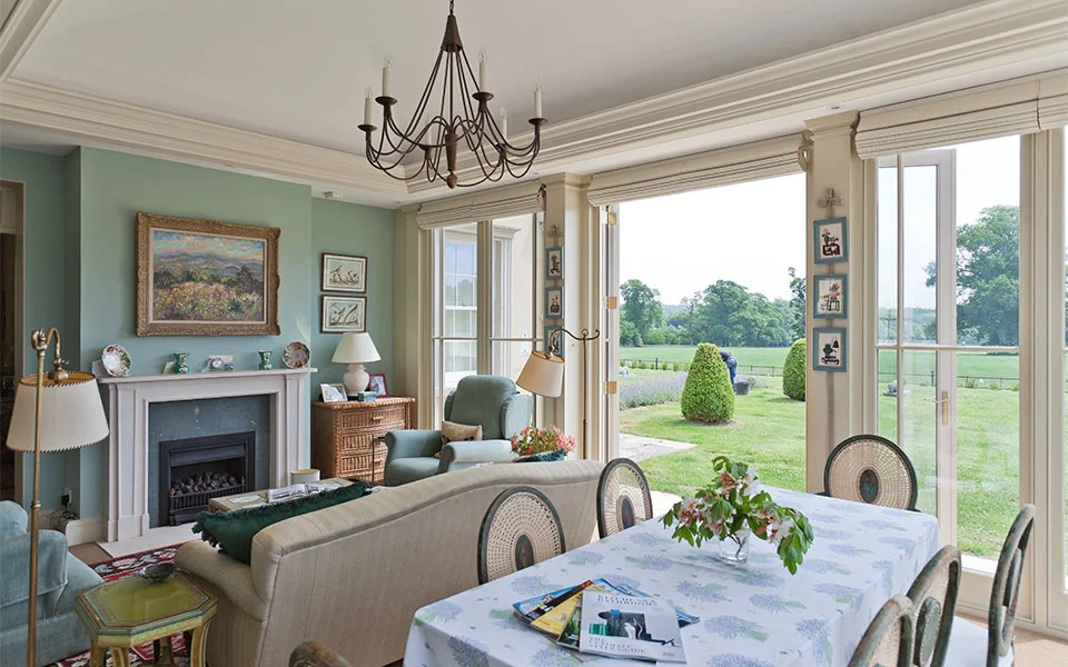 Multifunctional conservatory room