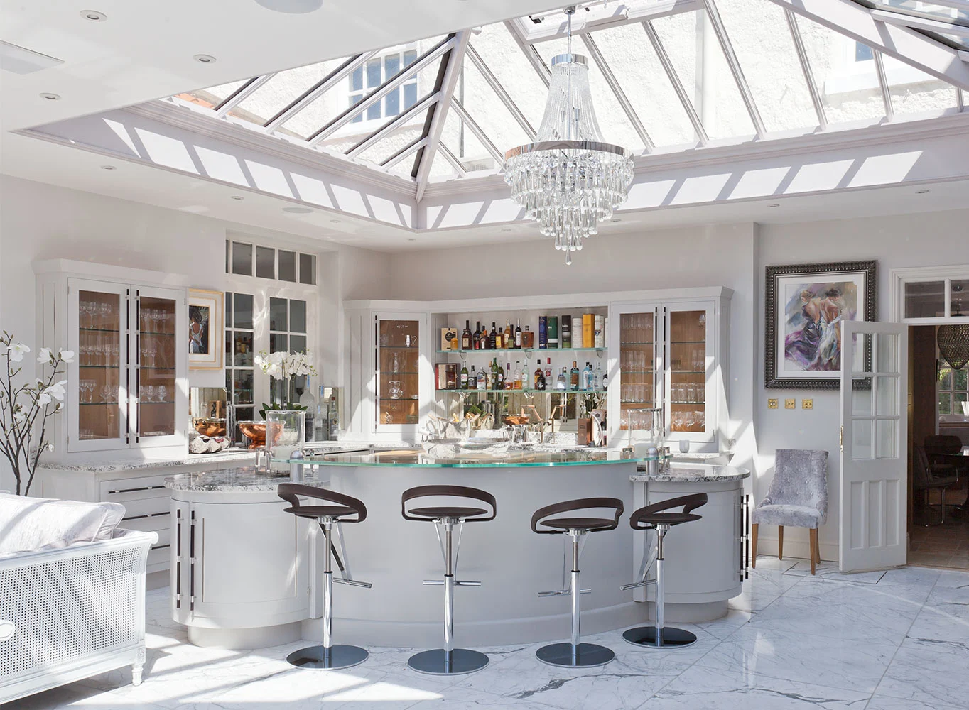 Orangery with corner bar