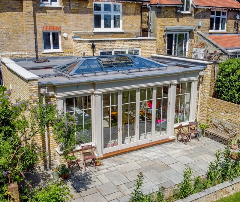 Orangery with party wall agreement
