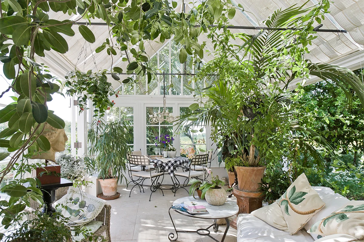 Plant room conservatory on listed building