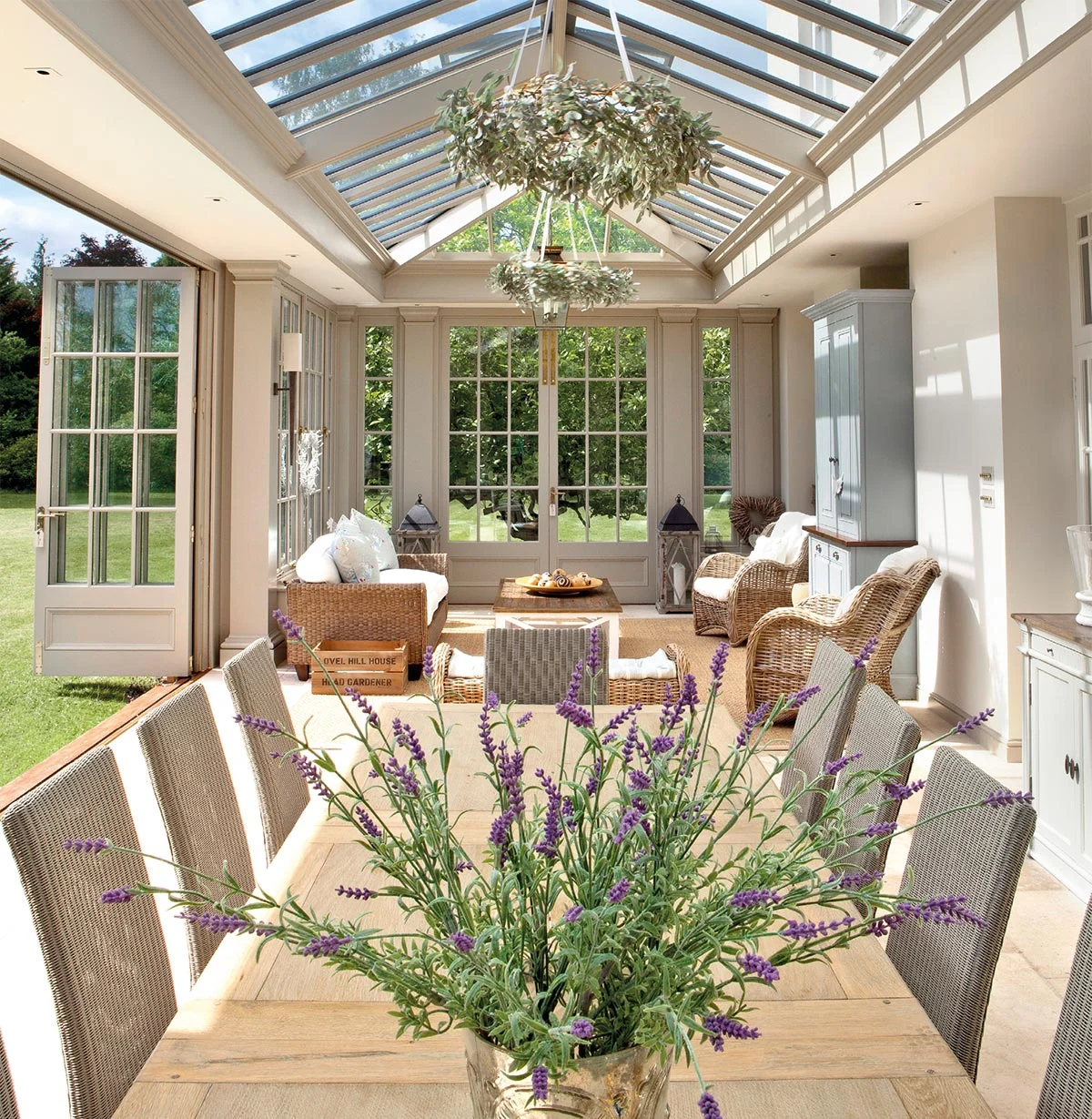 Poolhouse conservatory interior