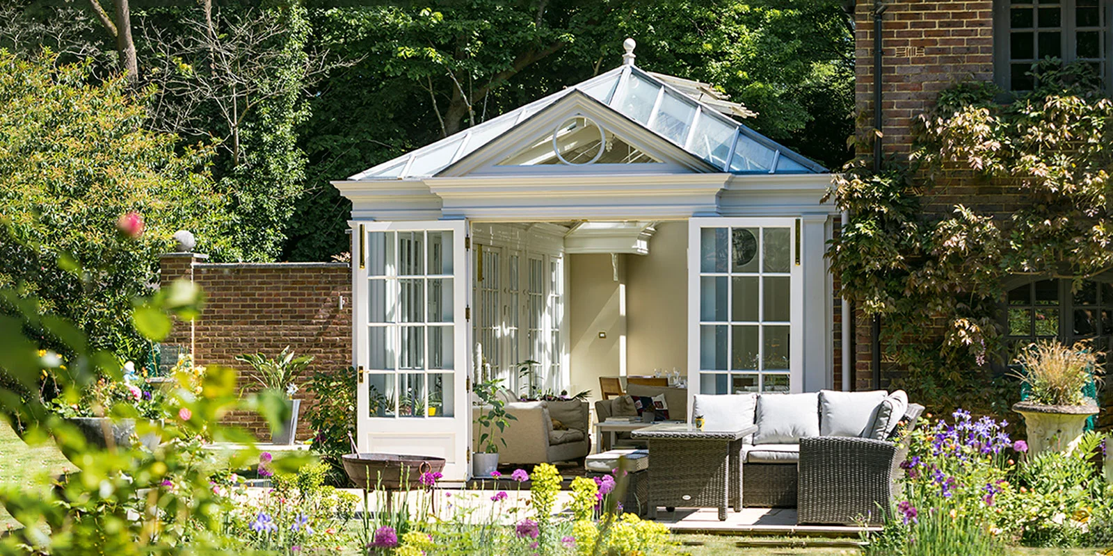 Multi use conservatory