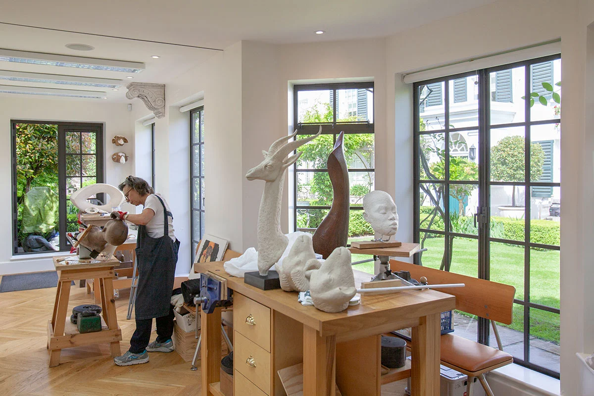 Single storey extension as an artists studio