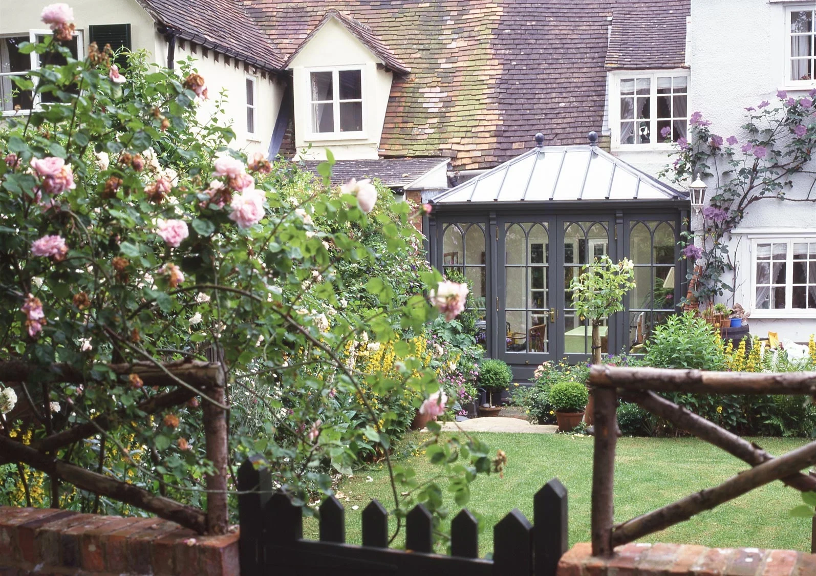 A guide to small conservatories and orangeries