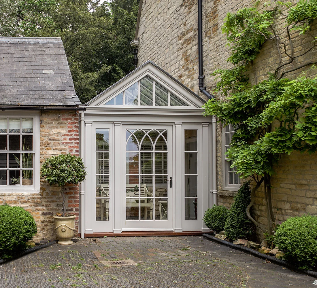 Small orangery as an entrance hall - exterior