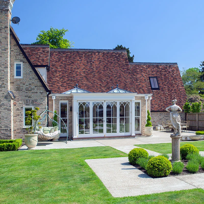 Multifunctional conservatory room