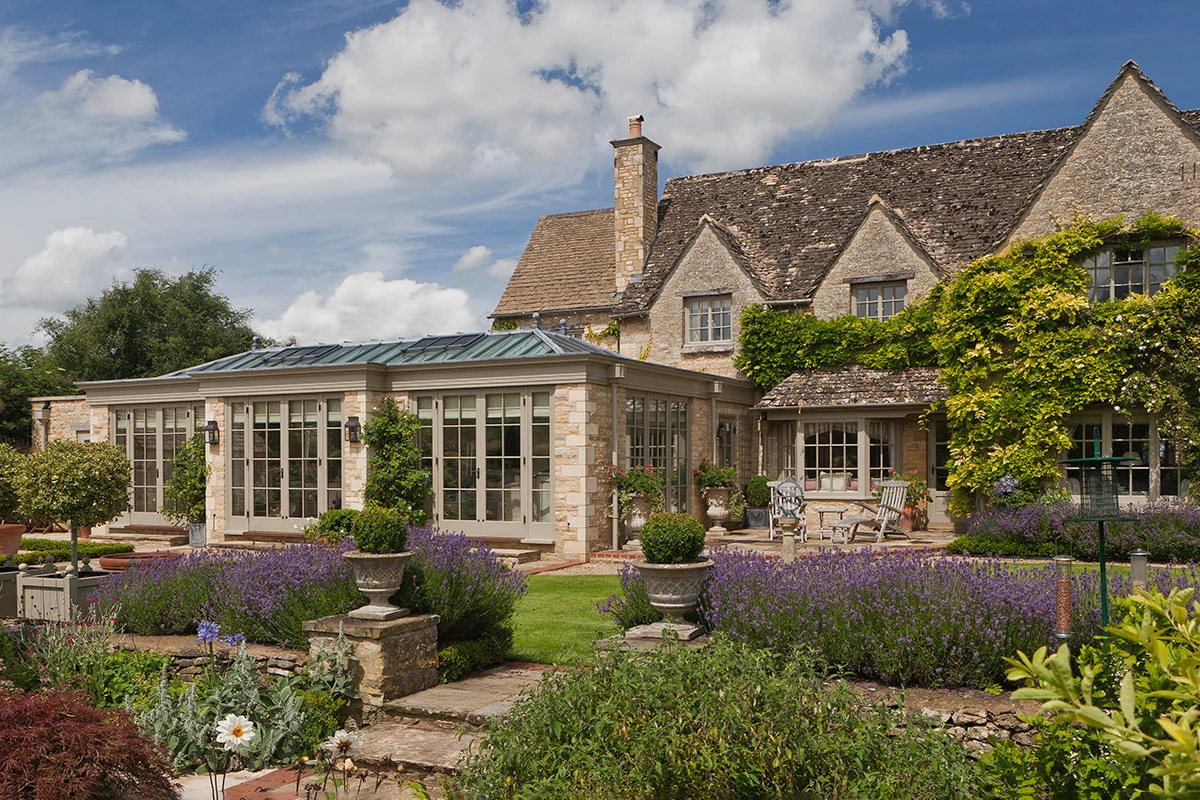 Multi use conservatory