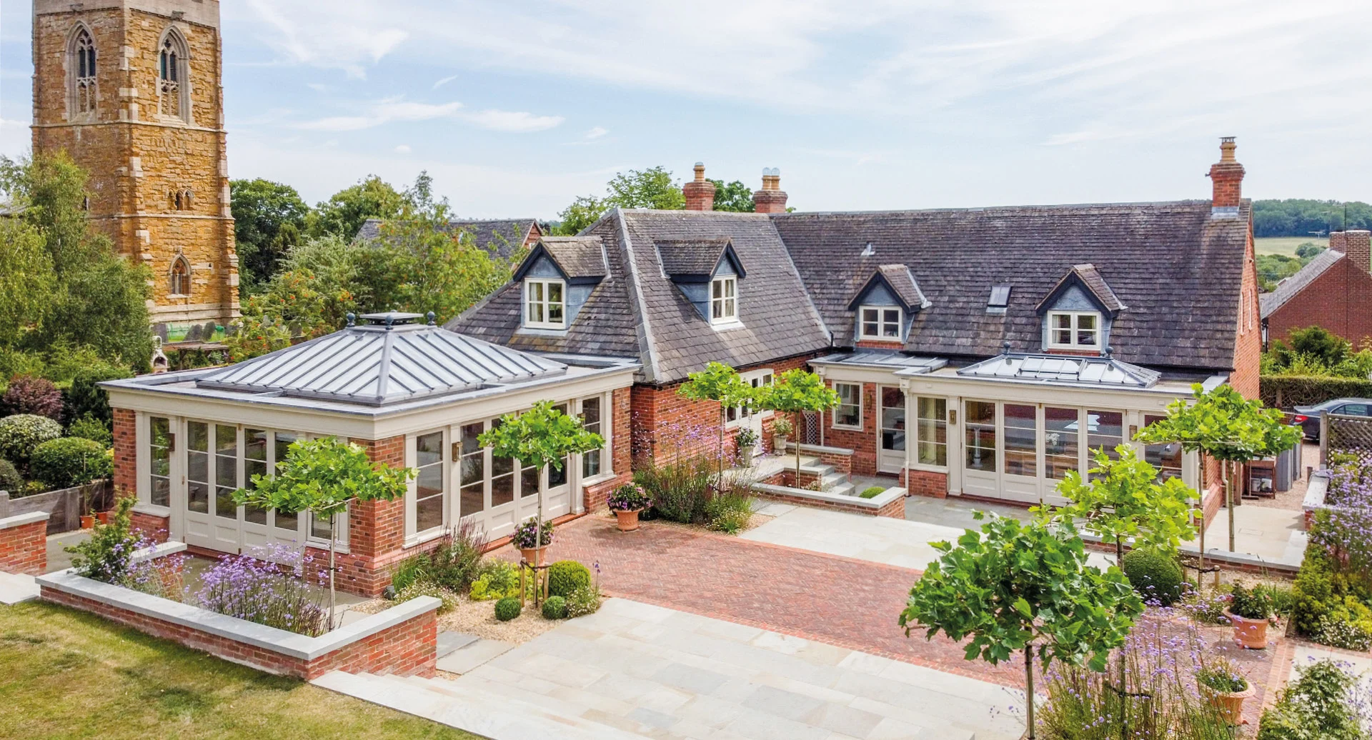 Bespoke replacement conservatory